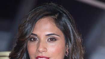 Non-smoker Richa Chadda consumes multiple cigarettes for a scene in 'Cabaret'