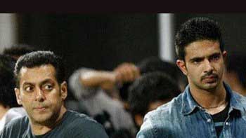 Salman Khan's bodyguard's son Tiger is new crew member of 'Sultan'