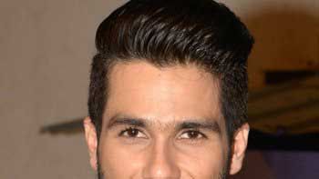 Shahid Kapoor to commence shooting for 'Rangoon' in December