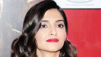 Sonam Kapoor invited for 26 Jan Celebrations at Neerja Bhanot's School