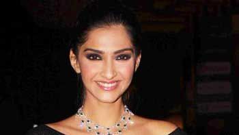 Sonam Kapoor to confer Neerja Bhanot award to Subhashini Vasanth
