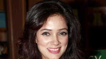Vidya Malvade to portray politician in 'Yaara Silly Silly'