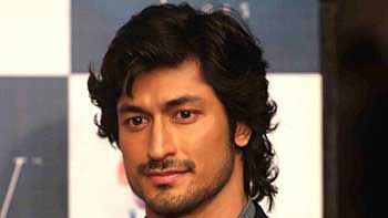 Vidyut Jamwal to feature in Hindi remake of 'Paiyaa'
