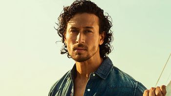 A fan disappoints Tiger Shroff with his actions!
