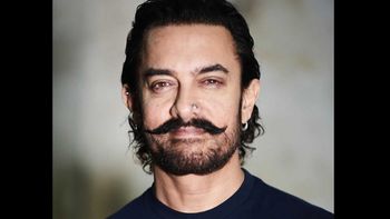 Aamir Khan celebrates Valentine's Day by listening to Pehla Nasha!
