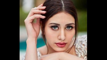 After launching brother-in-law Aayush Sharma, Salman Khan now introduces the leading lady of the film ‘Loveratri’!