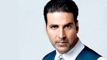 Akshay Kumar donates 1.08 Cr to the families of martyred Jawans