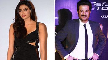 Athiya Shetty shares adorable birthday wishes to Anil Kapoor who turns 60 today!