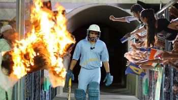 Azhar to unveil its Theatrical Trailer on April 1 at 6 pm!