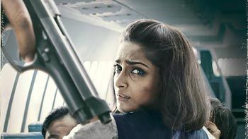 Bollywood is all praise for Sonam Kapoor's 'Neerja'