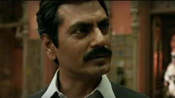 Check out Nawazuddin Siddiqui impresses in new dialogue promo of Raees