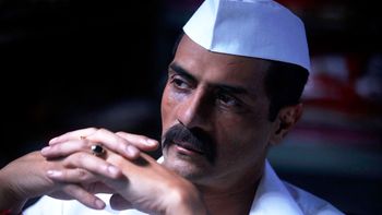 Daddy Movie Review: It's Gritty, fast-paced crime drama, topped with career defining performance by Arjun Rampal!