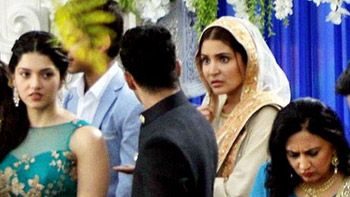 Exclusive pictures from the sets of Anushka-Diljit starrer Phillauri