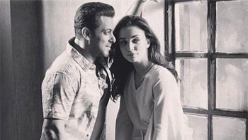 Here's the exclusive picture of Salman Khan and Amy Jackson's Being Human campaign