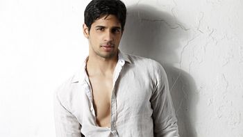 Here’s the reason why Sidharth Malhotra left the big project ‘Race 3’!