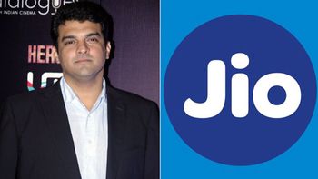 Jio cracked a deal with Roy Kapur Films to produce original content for the Jio platform!