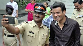 Manoj Bajpai organises Naam Shabana special screening for Mumbai Police