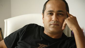 ‘Namastey Canada’ goes back to its initial title ‘Namastey England’?