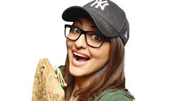 Not to be missed: Sonakshi Sinha aka Noor's flash video introducing her character!