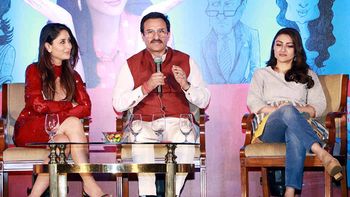 On Soha’s book launch, Saif Ali Khan revealed the subject of his book!