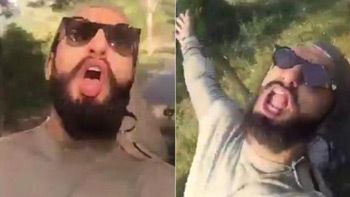 Ranveer Singh turns on his Rock On mode!