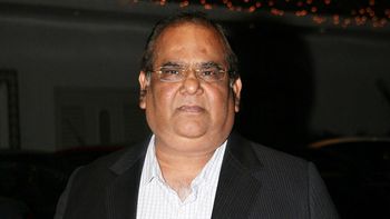 Satish Kaushik's production A Billion Colour Story is the top winner at LIFF awards, London!