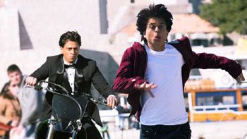 Shah Rukh Khan unleashes new movie still from Fan