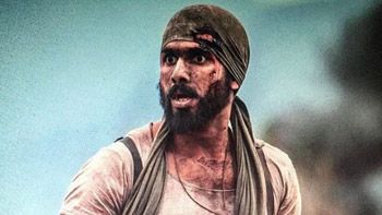 Shahid Kapoor's look from Rangoon unveils!