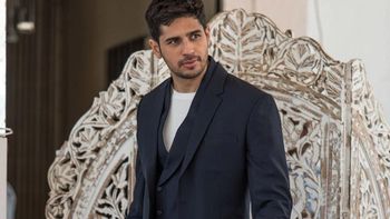 Siddharth Malhotra Slams Rumours About A Gentleman Like A Boss!