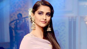 Sonam Kapoor cancels Veere Di Wedding shoot for this director!