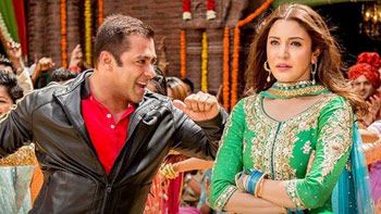 Sultan: Check out the first exclusive song 'Baby Ko Bass Pasand Hai' stills & video!