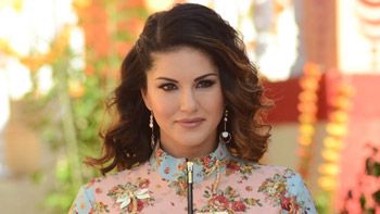 Sunny Leone to groove on a special number in Ajay Devgn starrer Baadshaho