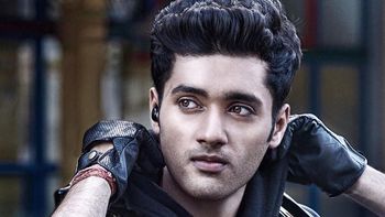 The first look poster of Genius is out and Utkarsh Sharma is ready to play the mind games!