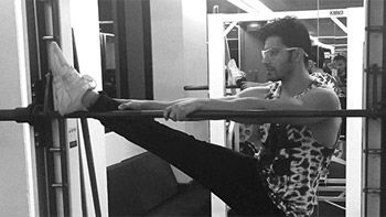 Varun Dhawan to sport beefed up look in Judwaa 2