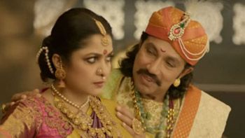 Video: What? Kattappa Romances Rajmata Shivgami Devi?