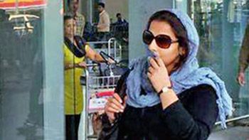 Vidya Balan takes a flight to Lucknow dressed in her Kahaani 2 character
