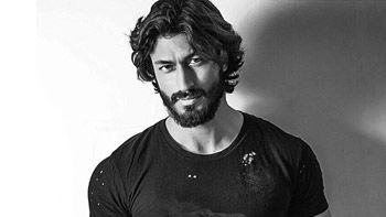 Vidyut Jamwal's role details from Aankhen 2 revealed