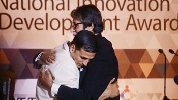 View Pics: Big B shoots for a special cameo in Akshay Kumar’s PadMan!