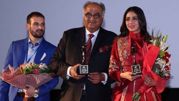 View Pics: ‘Mom’ receives an overwhelming response at the Moscow premiere!