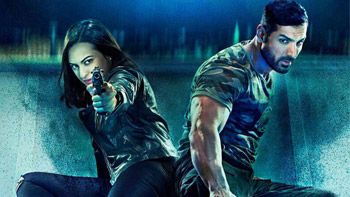 Watch video: John Abraham, Sonakshi Sinha talk about 50% cashback on Force 2 tickets!