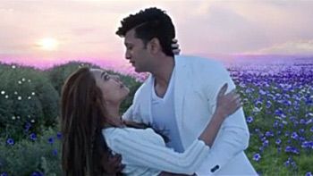 Watch video: Riteish Deshmukh woos Lisa Haydon in Housefull 3