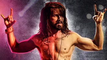 Watch video: Shahid Kapoor as Tommy Singh in concert in next three days!