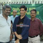 Rishi Kapoor among other celebs protests against BMC for giving Hawkers Zone in Pali Hill