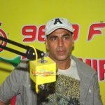 Akshay Kumar promotes film 'Gabbar is Back' at Radio Mirchi FM Studios