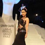 Kareena Kapoor walks the ramp as showstopper for designer Gaurav Gupta at Lakme Fashion Weeek Winter Festive 2015
