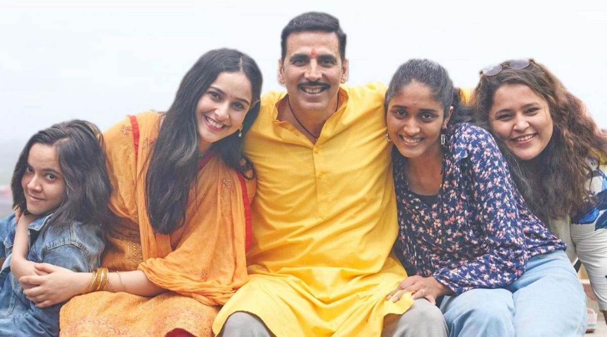 Raksha Bandhan: Akshay Kumar loses to his on-screen sisters while playing Ludo on their private flight