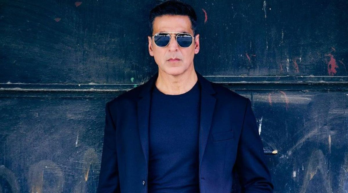 Akshay Kumar Was Hurried To Hospital As A Truck Ran Over His Foot While Filming ‘Holiday’ Remake Of ‘Thuppakki’