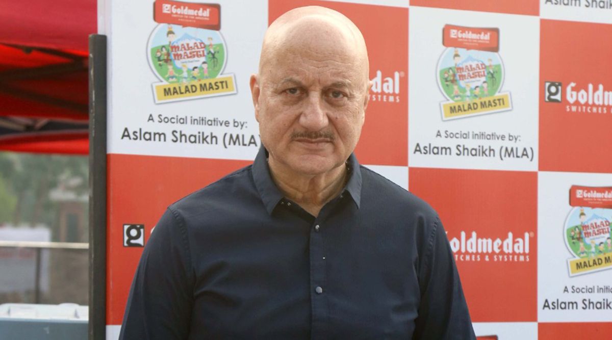 Anupam Kher ,Sudesh Bhosle, Sukhwinder Singh, Javed Ali, Rashmi Desai and other celebs attended Malad Masti.      