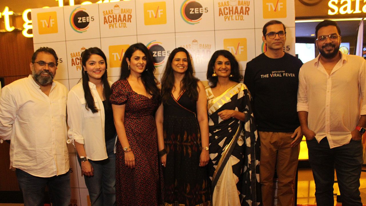 Apoorv Singh Karki, Amruta Subhash, Yamini Das and more attend the screening of Saas Bahu Achaar