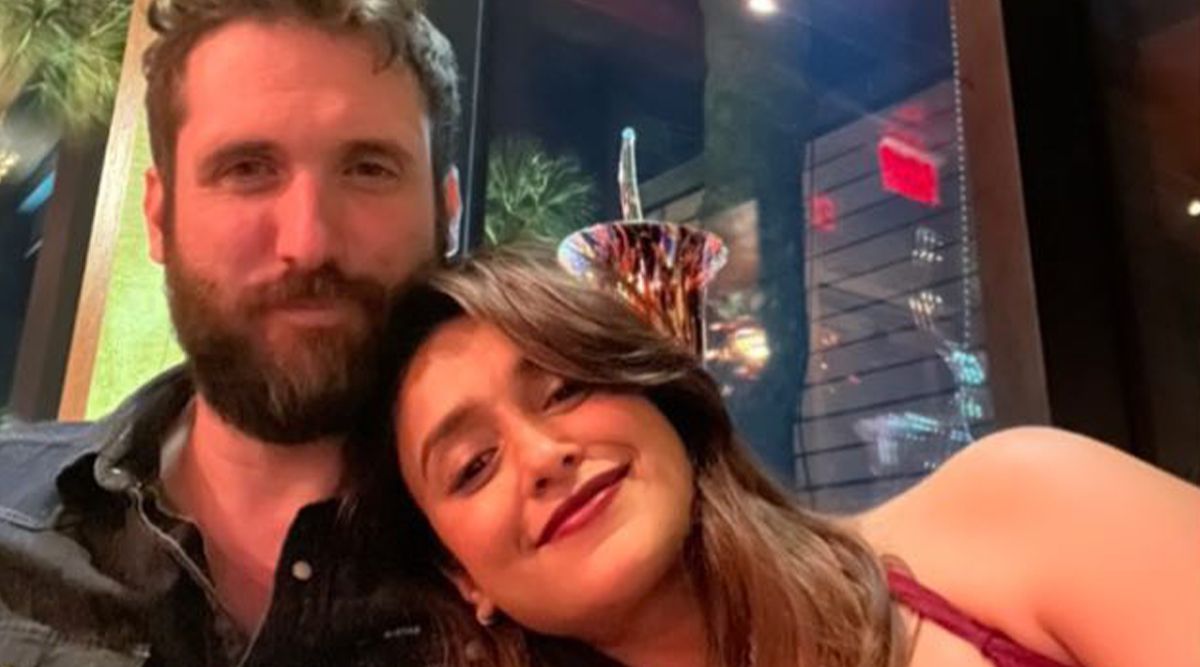 Finally! Ileana D'Cruz INTRODUCES Her Better Half On Social Media; THIS Person Is Her Unborn Child’s Father! (View PIC)